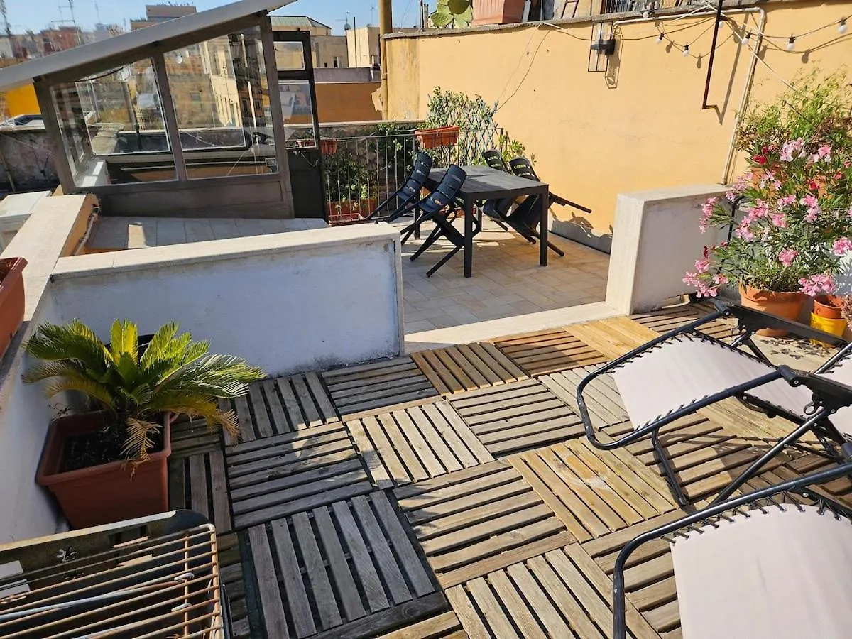 Appartamento Luminoso Attico Con Terrazza Roma 0*,  Italia